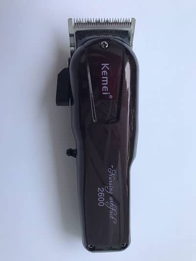 Tông đơ cắt tóc không dây Kemei 2600